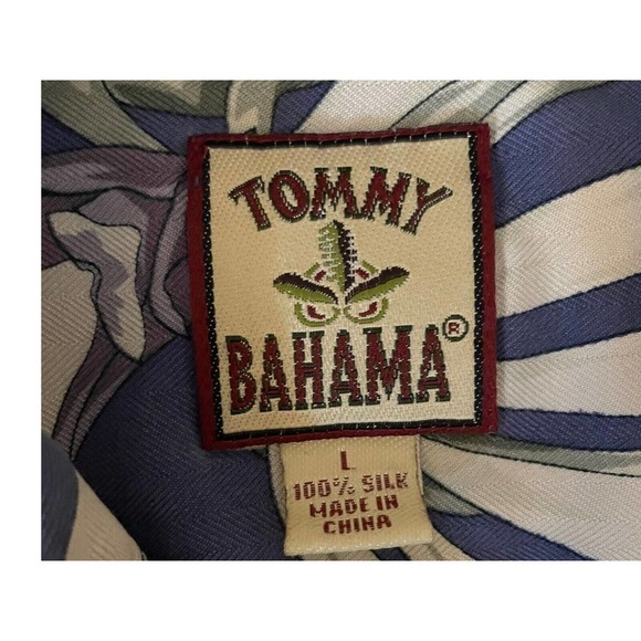 Tommy Bahama Silk Camp Shirt Wood Buttons Blue Floral Men's Size Large Hawaiian - Picture 9 of 9